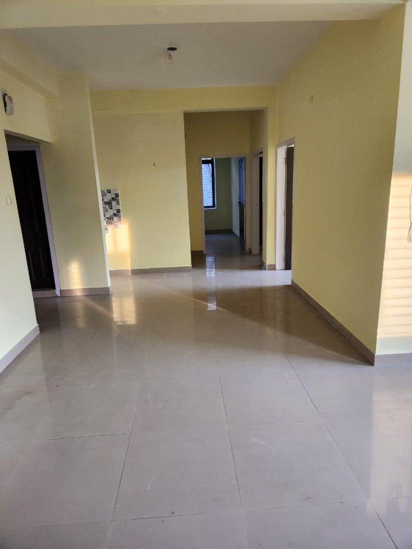 Unfurnished 3bhk unfurnished apartment in Panjabari, Khanapara, Guwahati, Assam, India for Rent